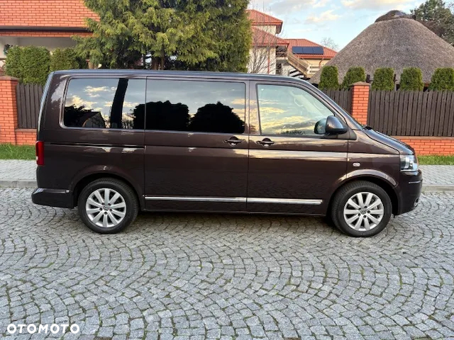 Volkswagen Multivan - 13