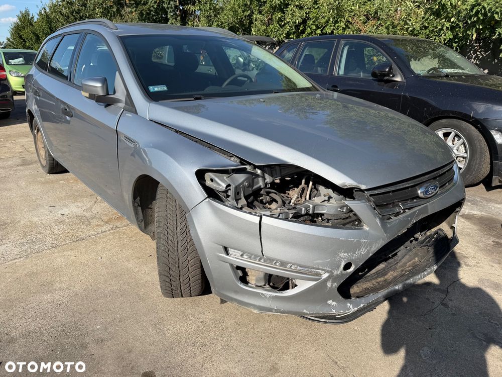 Ford Mondeo 2.0 TDCi Ambiente - 4
