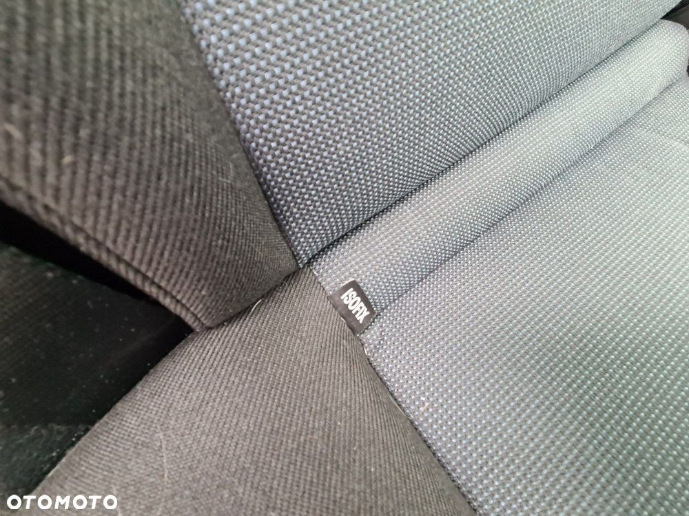 Ford Mondeo 1.8 TDCi Ambiente - 23