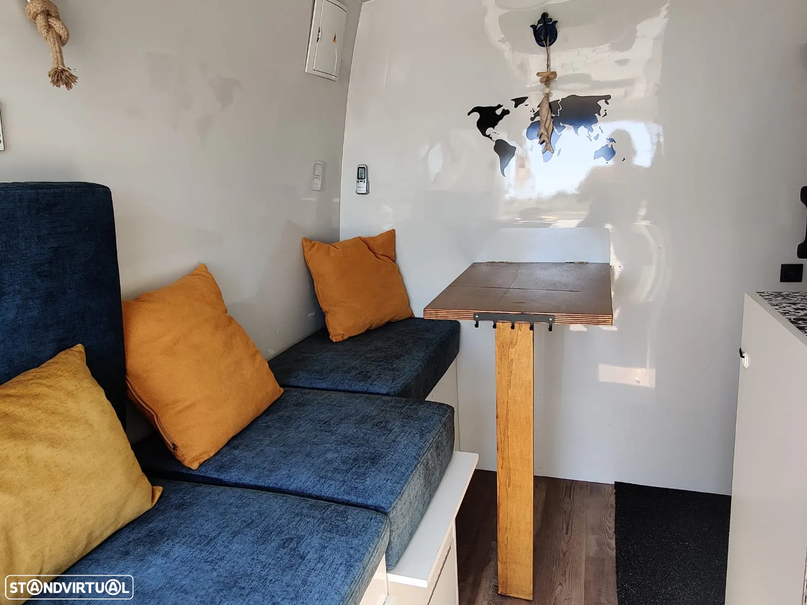 Mercedes-Benz Sprinter 210cdi Campervan - 27