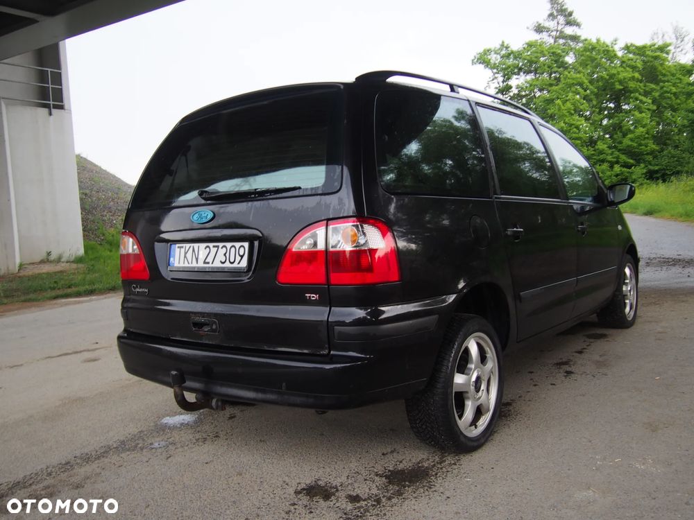 Ford Galaxy TDI Ghia - 9