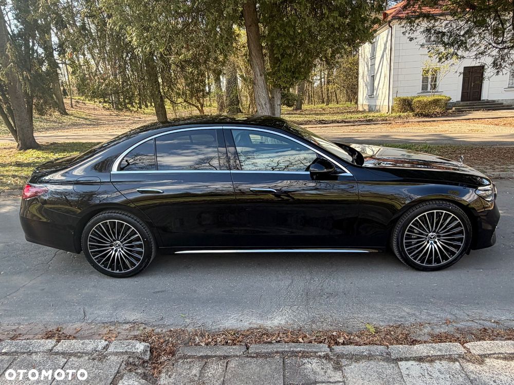 Mercedes-Benz Klasa E 220 d mHEV 4-Matic Exclusive 9G-Tronic - 3