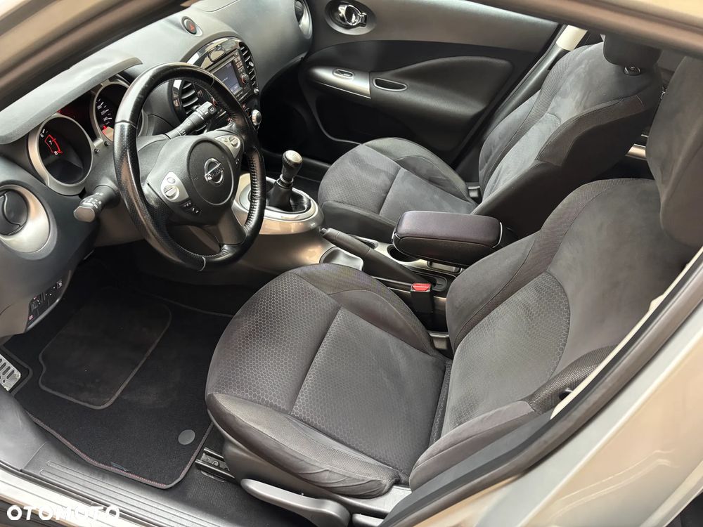 Nissan Juke 1.6 DIG-T Tekna - 24