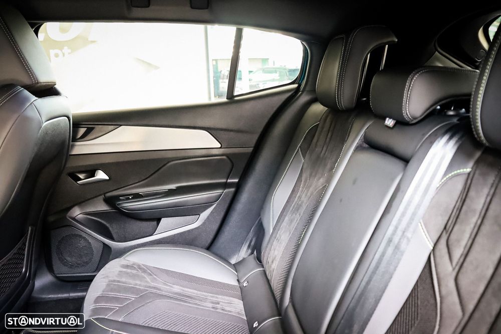 Peugeot 408 1.6 Hybrid GT e-EAT8 - 13