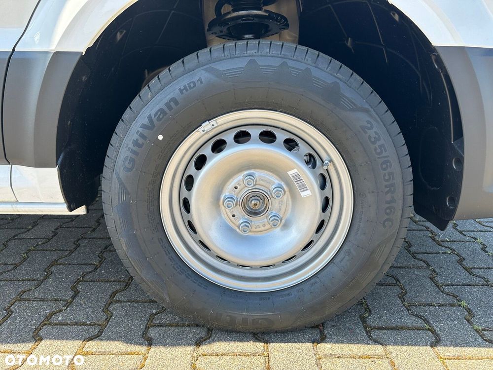 Volkswagen Crafter 35 2.0 TDI L5H3 4490L 177 KM - 21