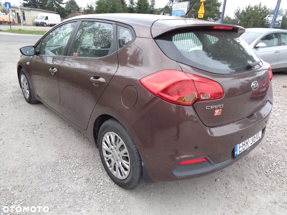 Kia Ceed 1.4 CVVT Vision - 5