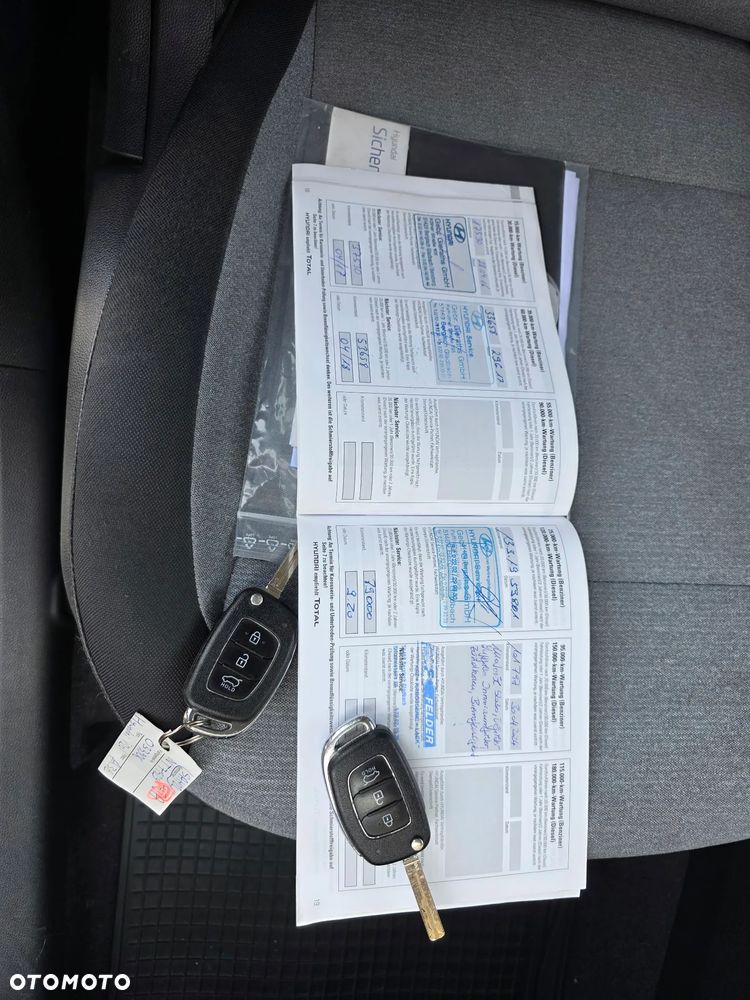 Hyundai i20 blue 1.2 Classic - 9
