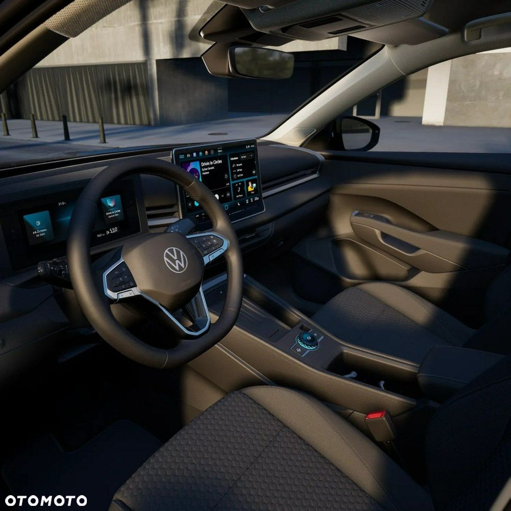 Volkswagen T-Roc - 10