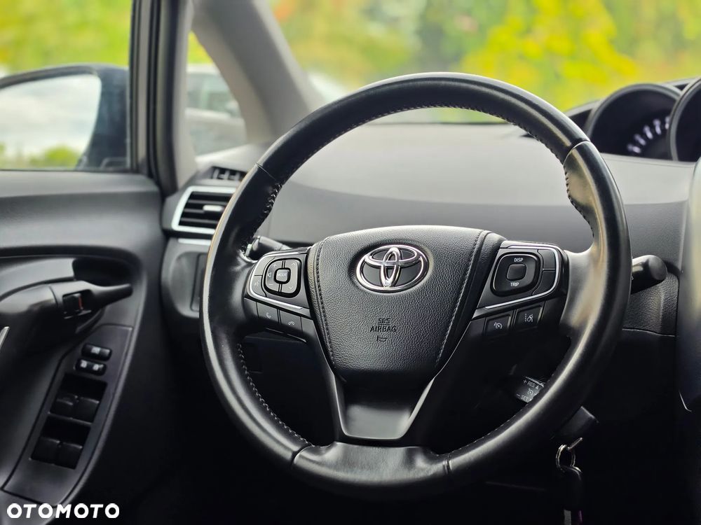 Toyota Verso - 34