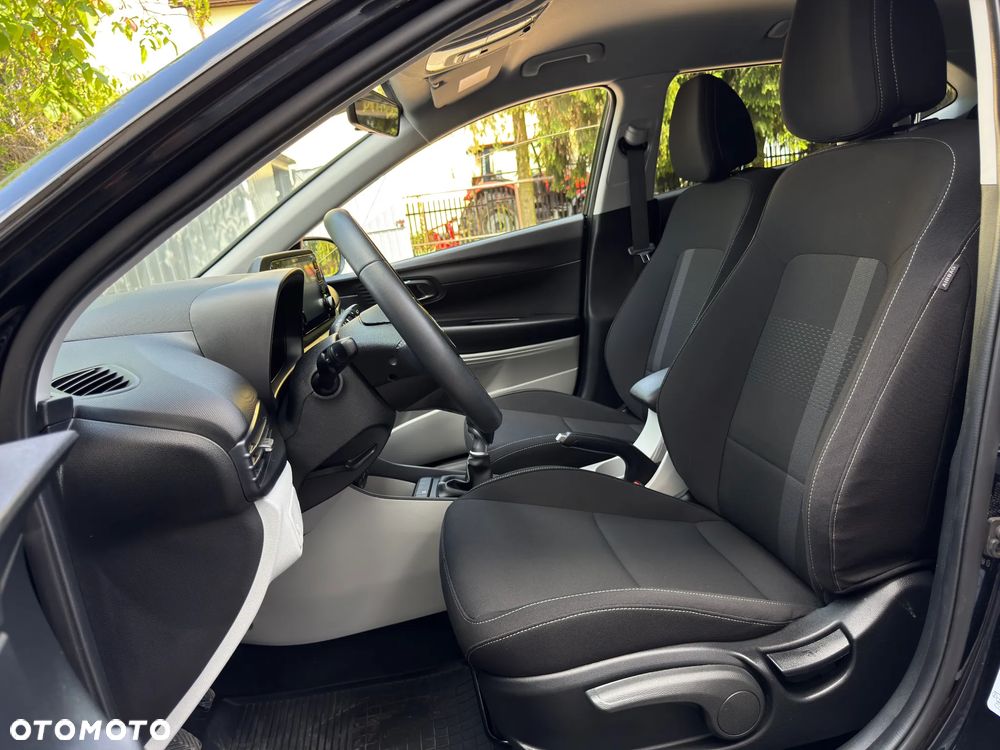 Hyundai i20 - 25