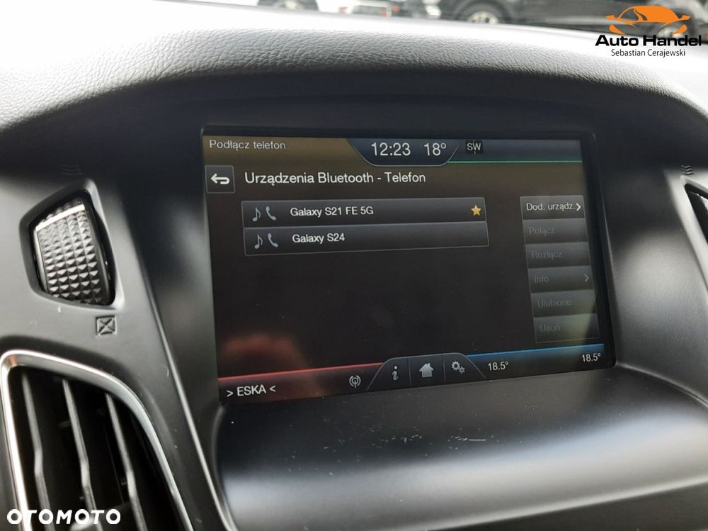 Ford Focus - 25