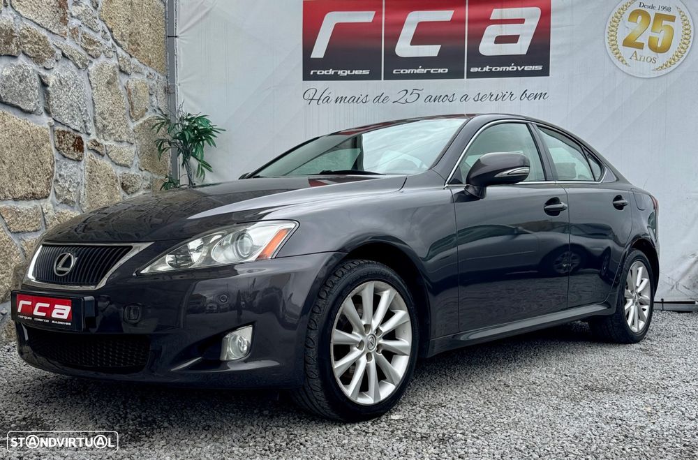 Lexus IS 220 d Executive 6G - 24