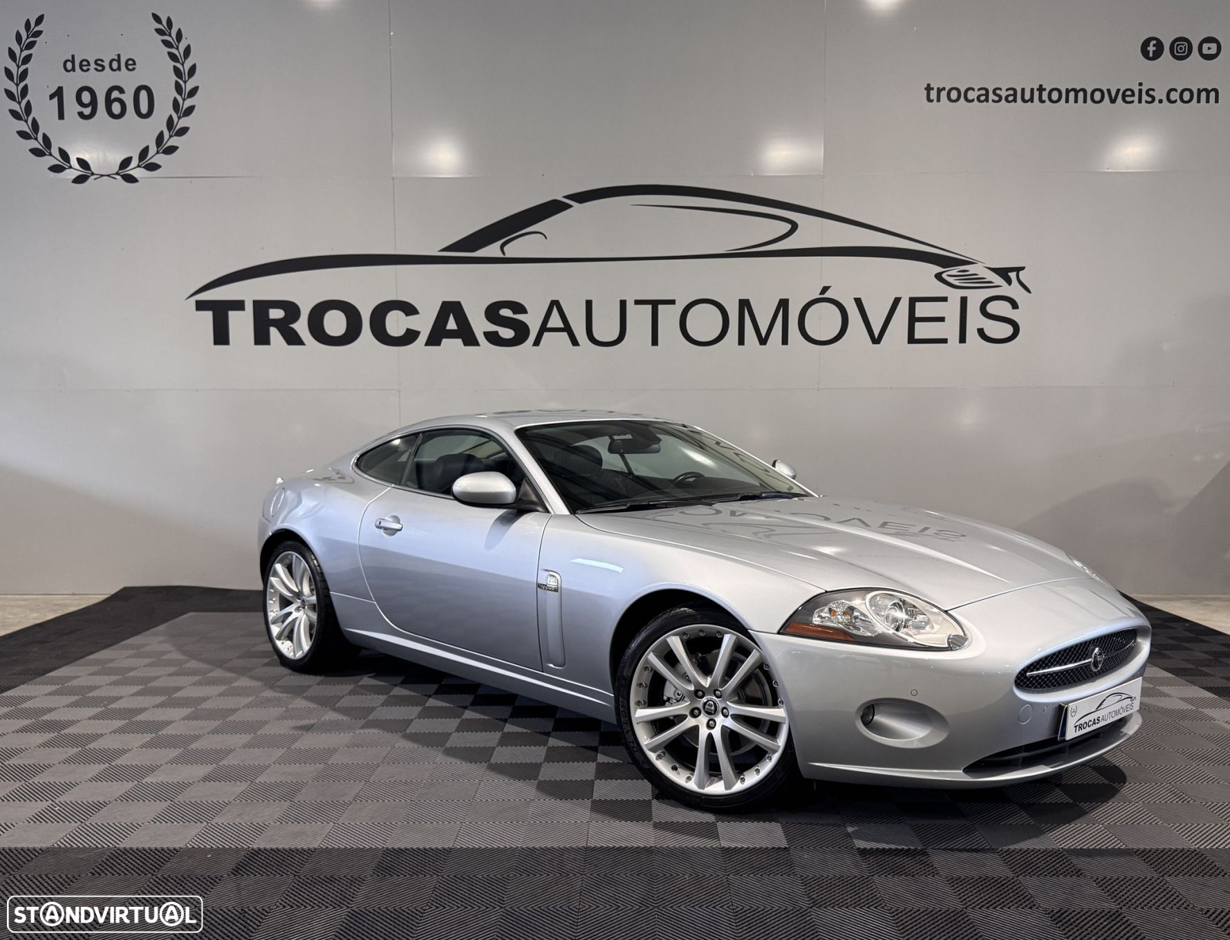 Jaguar XK 4.2 V8 Coupé - 3
