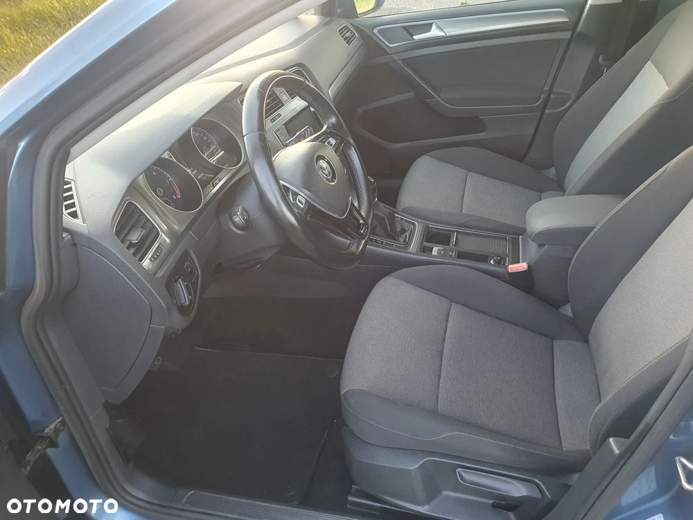 Volkswagen Golf 1.6 TDI BMT Comfortline - 26