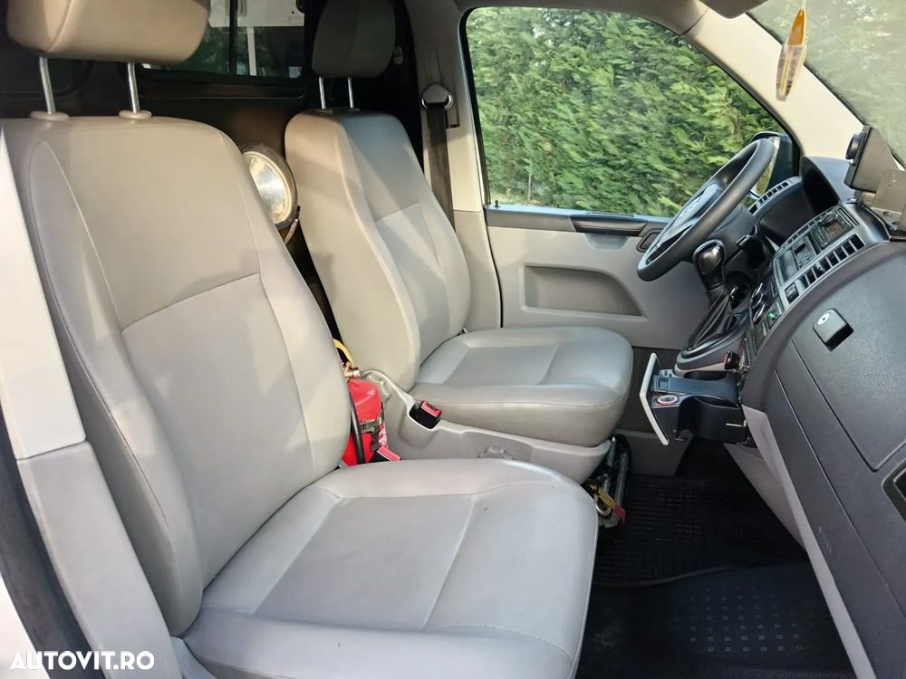 Volkswagen Transporter Multivan - 27