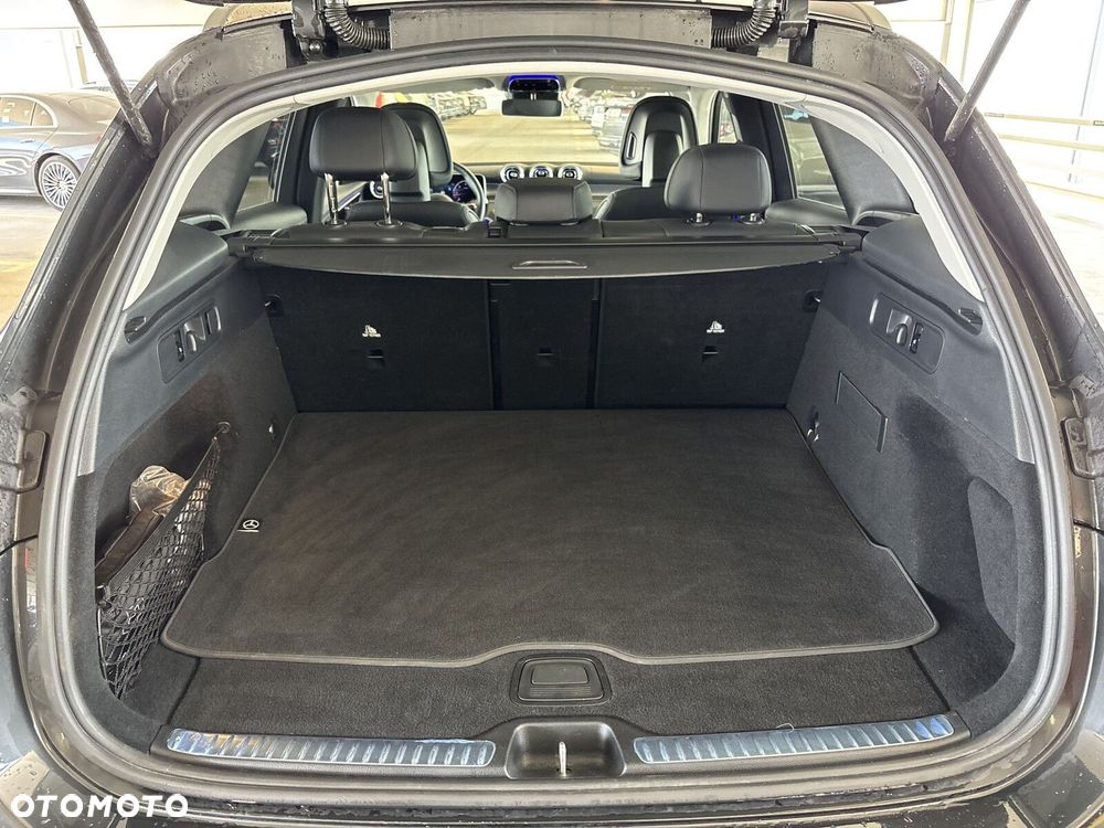 Mercedes-Benz GLC - 27