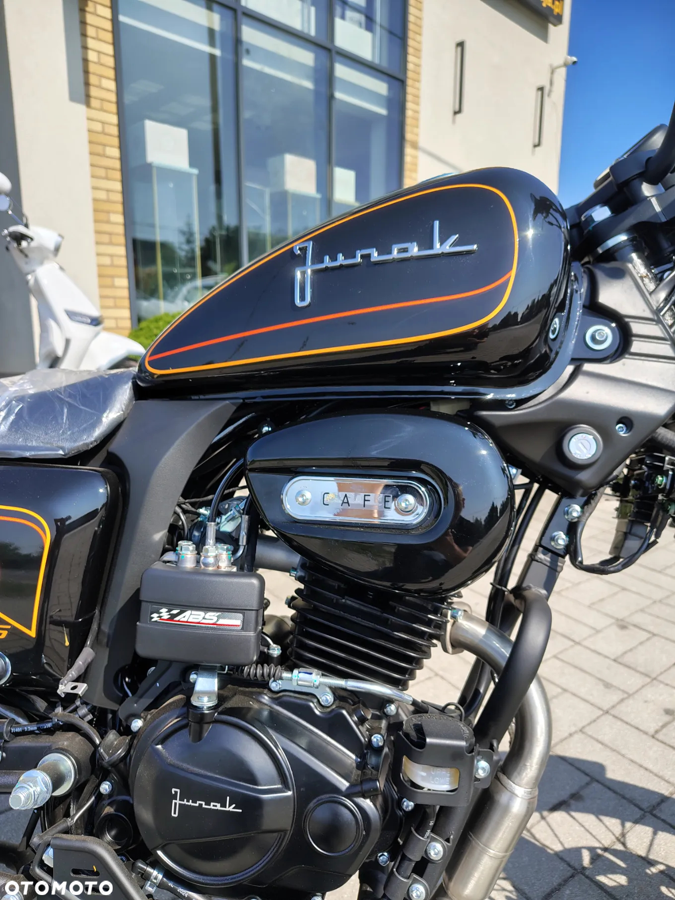 Junak M12 - 13