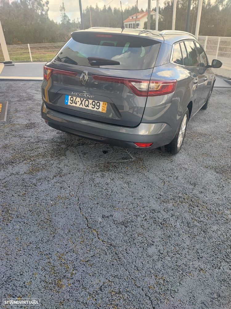 Renault Mégane Sport Tourer - 6