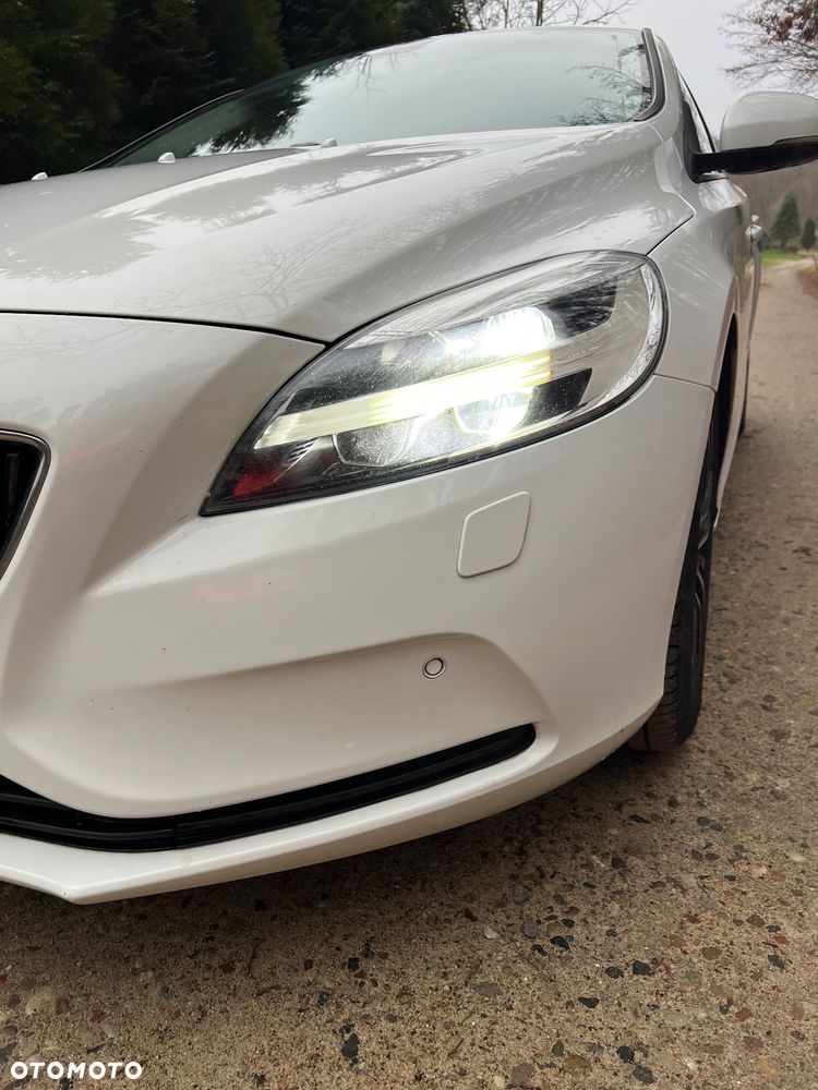 Volvo V40 D3 Geartronic Inscription - 9