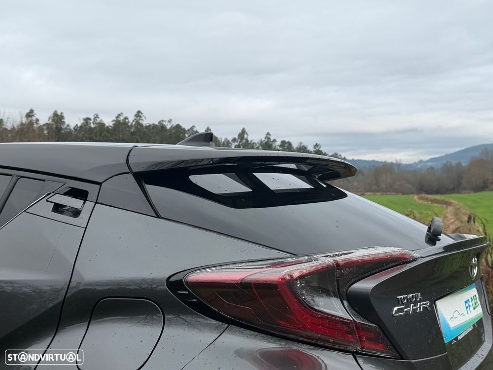 Toyota C-HR 1.8 Hybrid Square Collection - 18