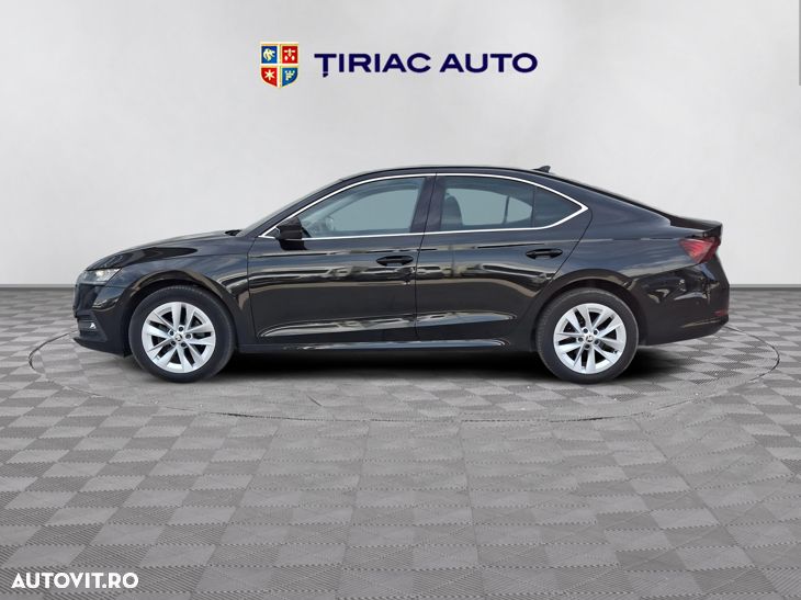 Skoda Octavia 2.0 TDI DSG Clever - 3