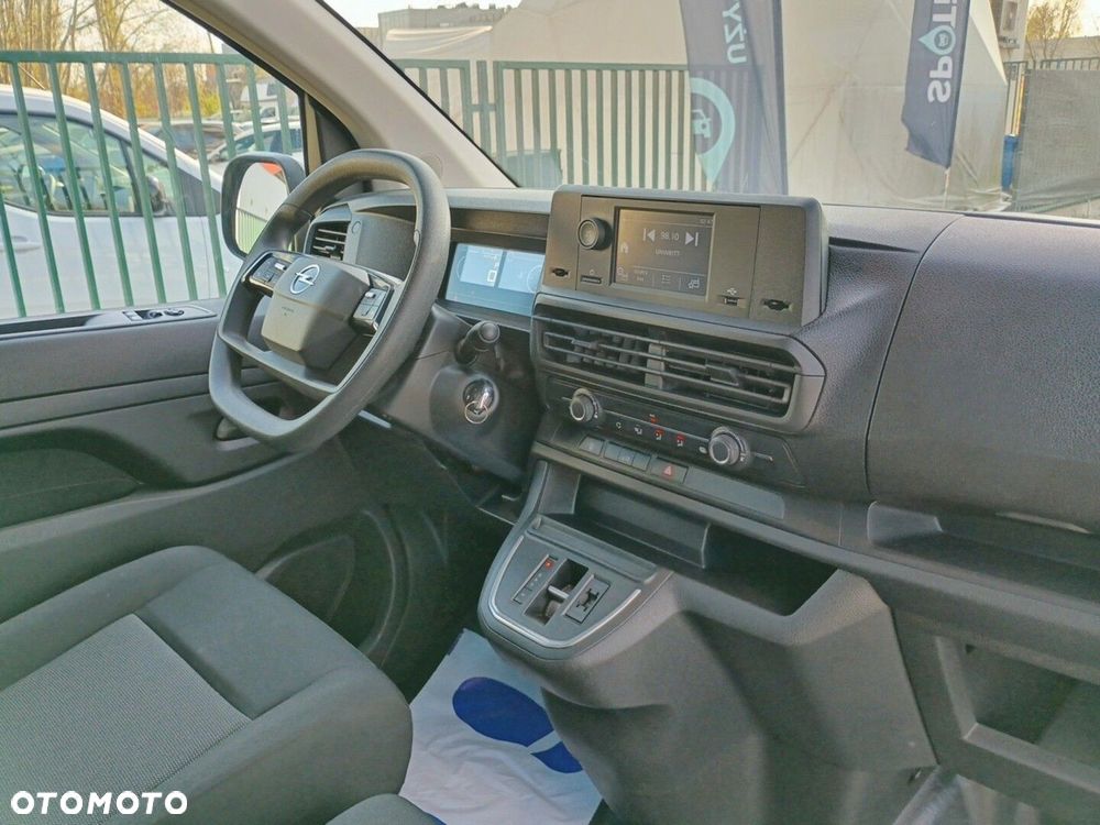 Opel Vivaro - 16