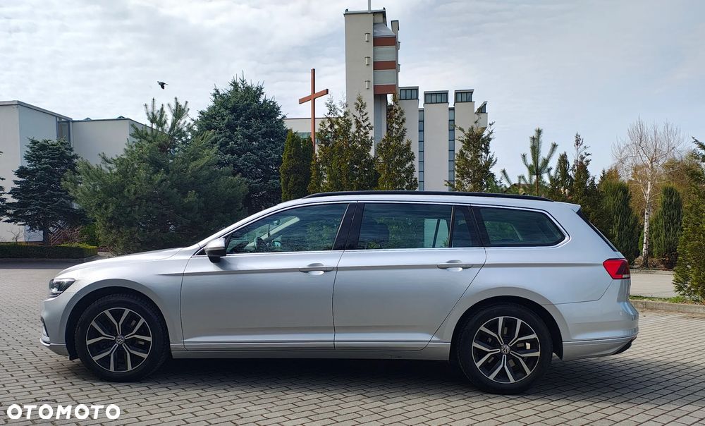 Volkswagen Passat 2.0 TDI Business DSG - 9