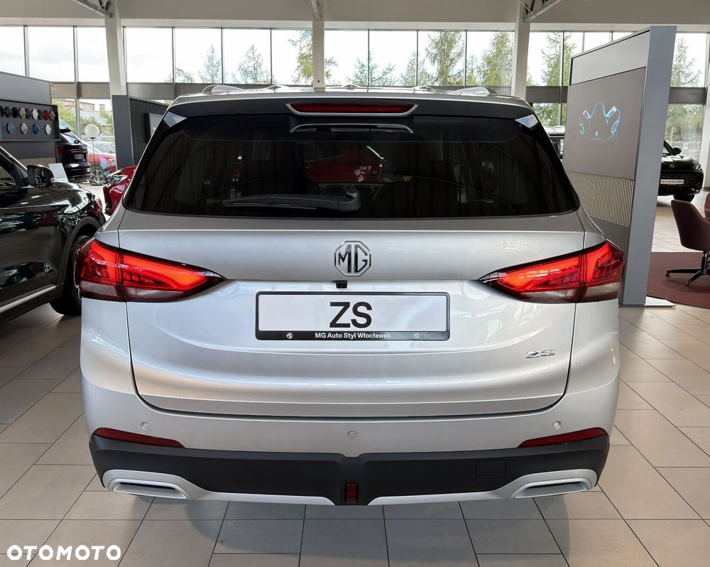 MG ZS - 5