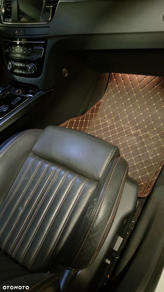 Peugeot 508 RXH Hybrid4 - 33