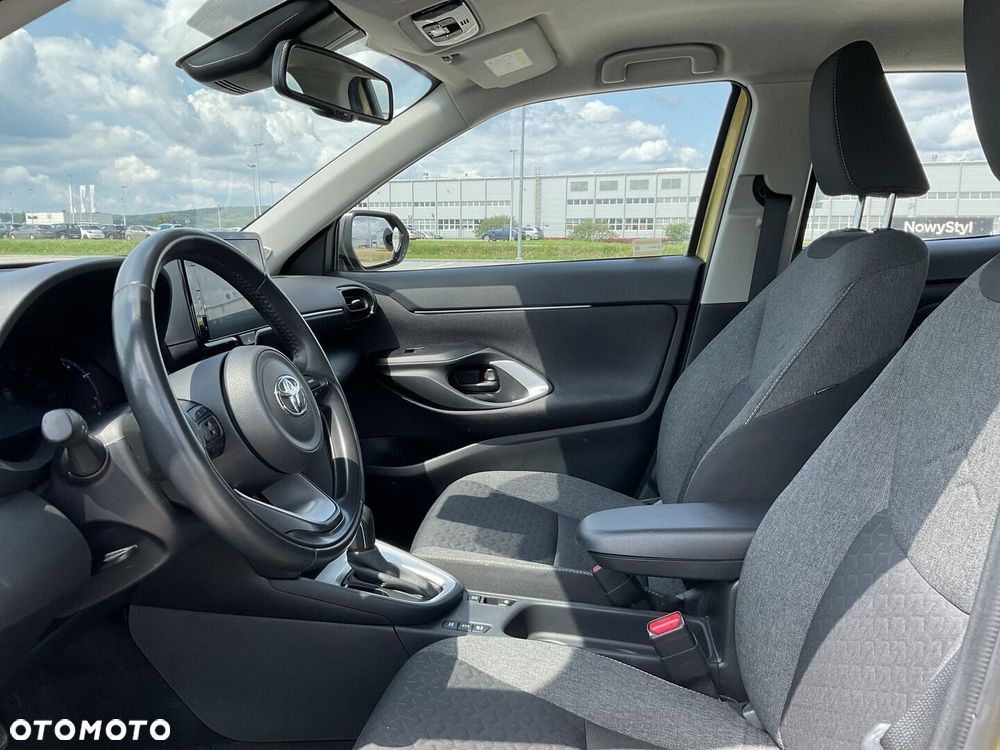 Toyota Yaris Cross Hybrid 1.5 Comfort - 13