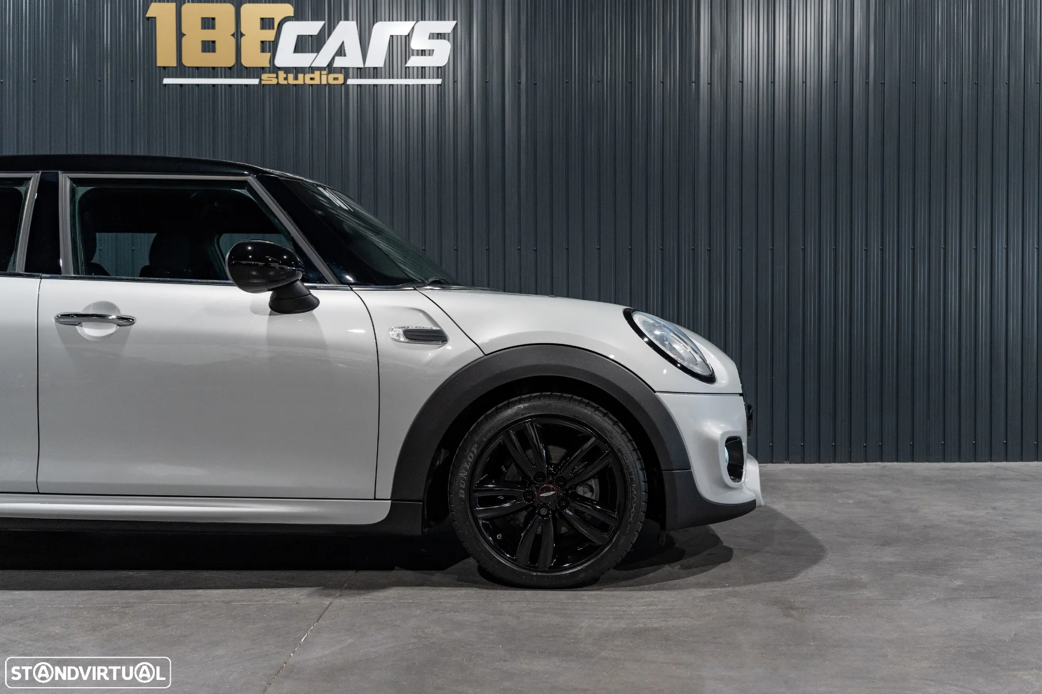 MINI 5 Portas Cooper D Auto - 43