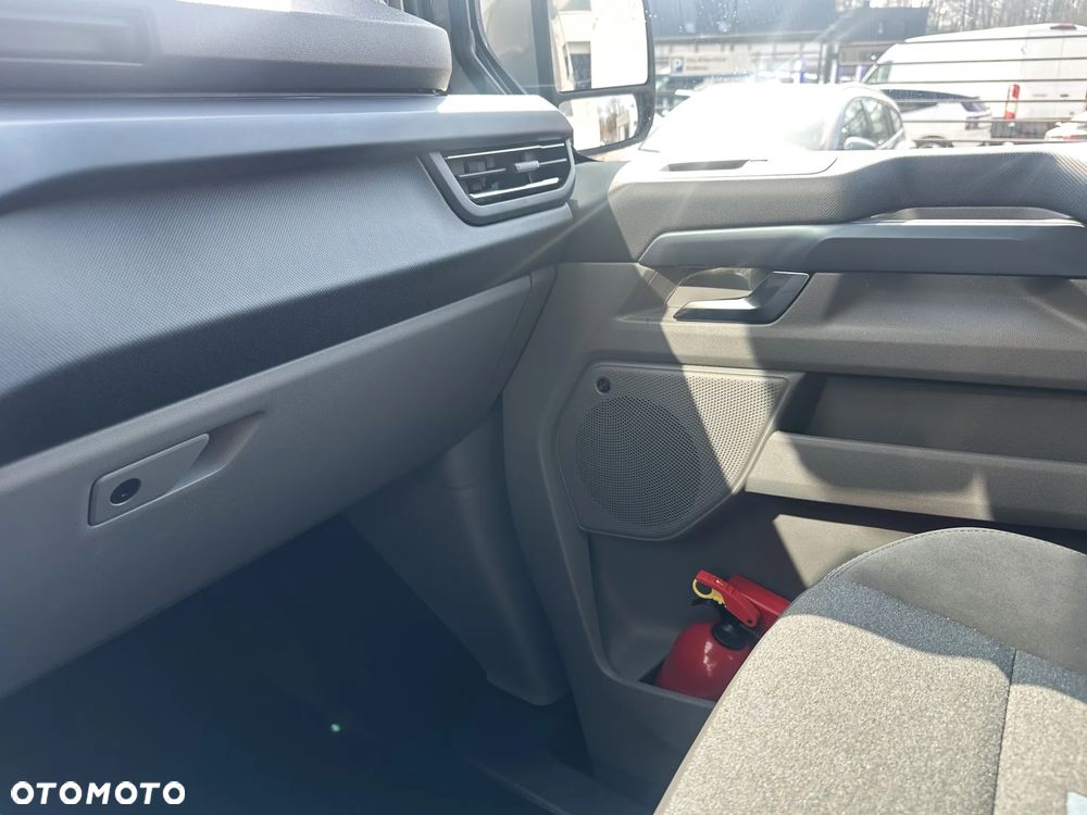 Ford Tourneo - 21