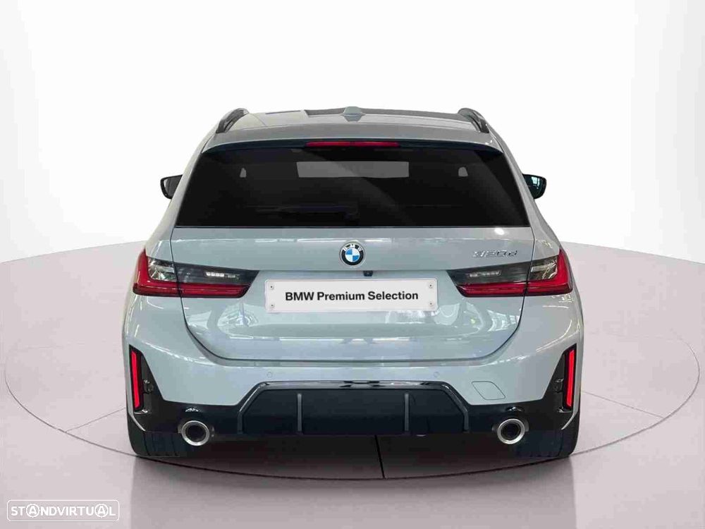 BMW 320 d Touring Pack Desportivo M Auto - 12