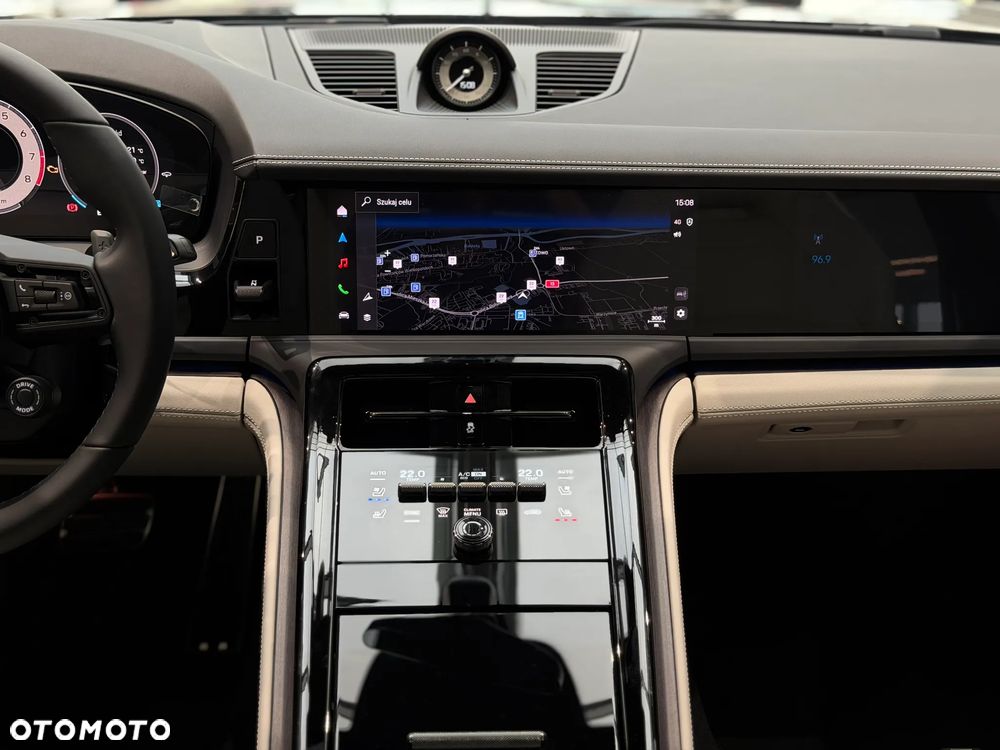 Porsche Panamera - 23