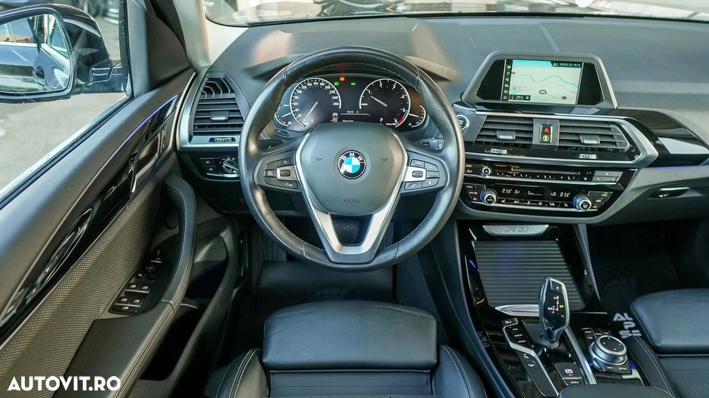 BMW X3 xDrive20d Aut. - 10