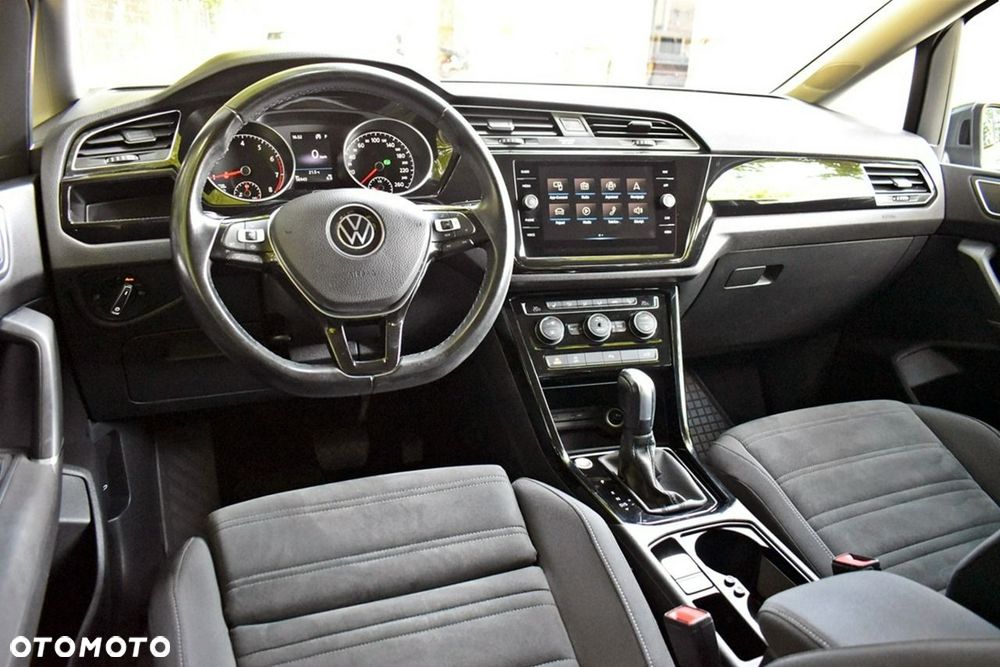 Volkswagen Touran 1.5 TSI EVO Highline DSG - 15