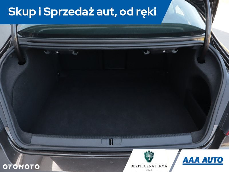 Volkswagen CC - 14