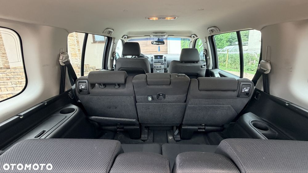 Nissan Pathfinder - 6