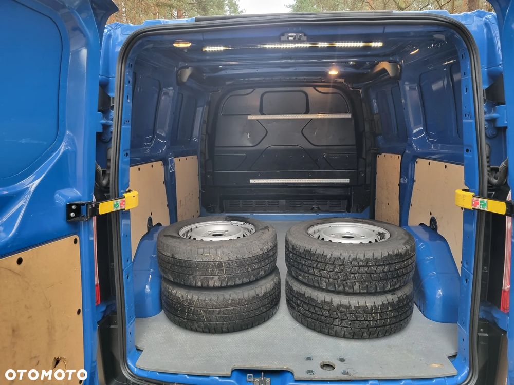 Ford Transit Custom - 18