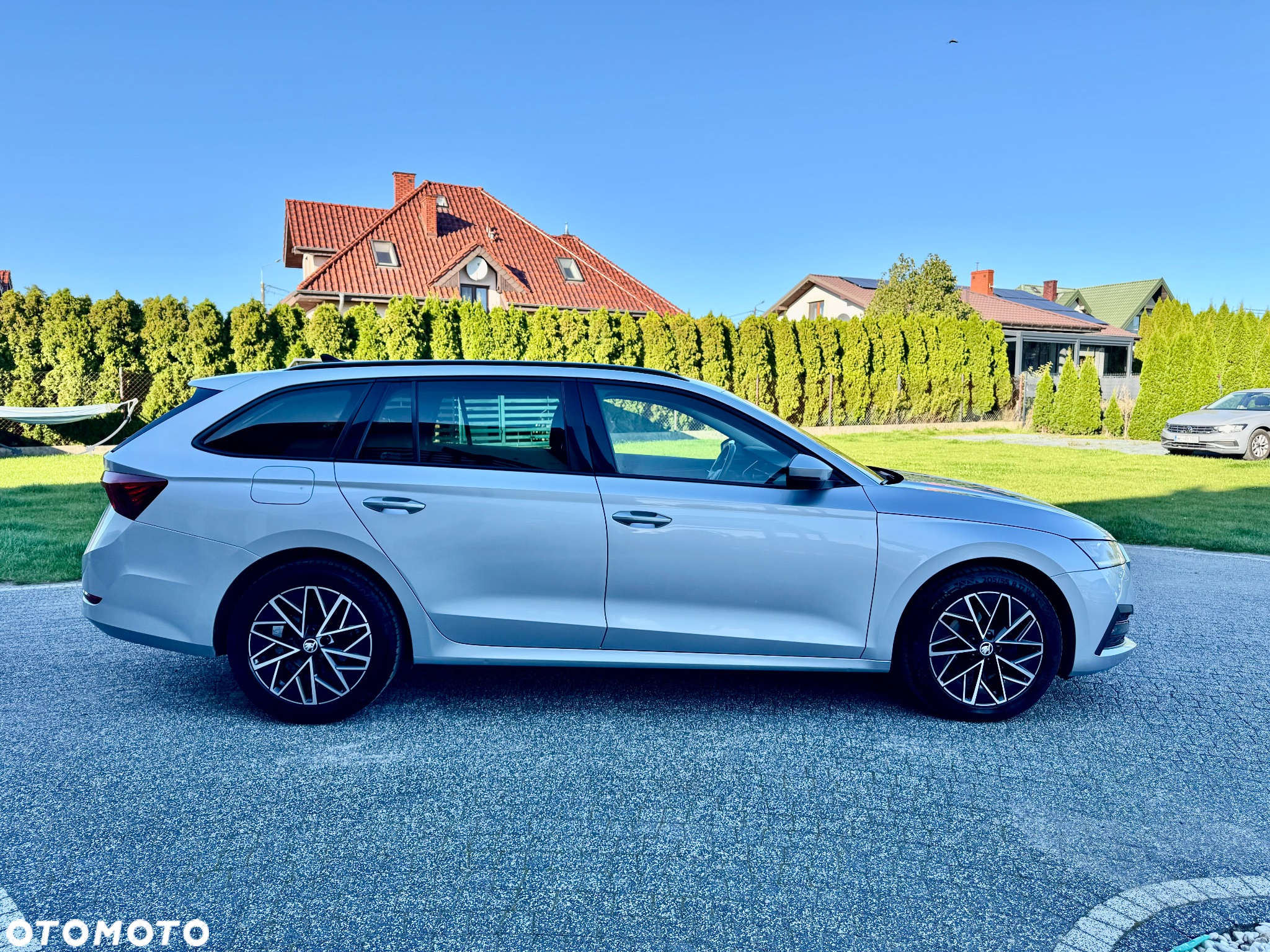 Skoda Octavia ver-2-0-tdi-scr-style - 6