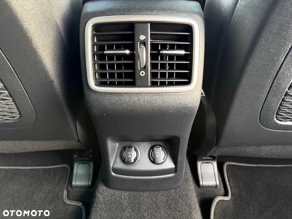 Kia Sportage 2,0 CRDI AWD Vision - 29