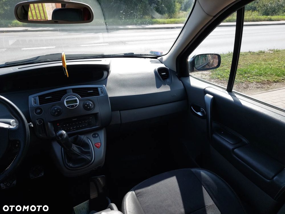 Renault Scenic 1.6 16V Confort Authentique - 15