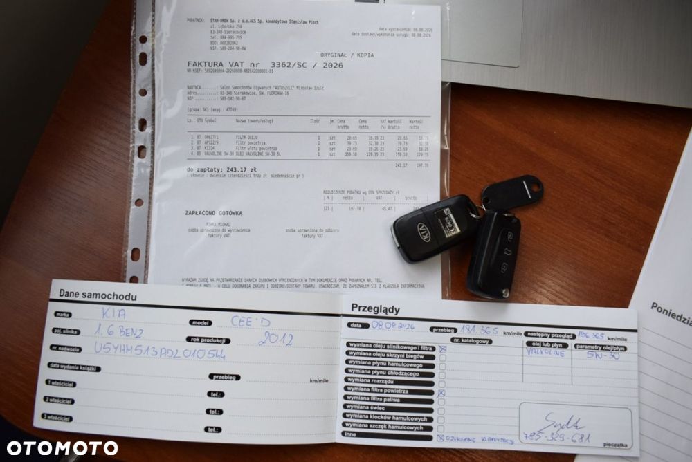 Kia Ceed - 38