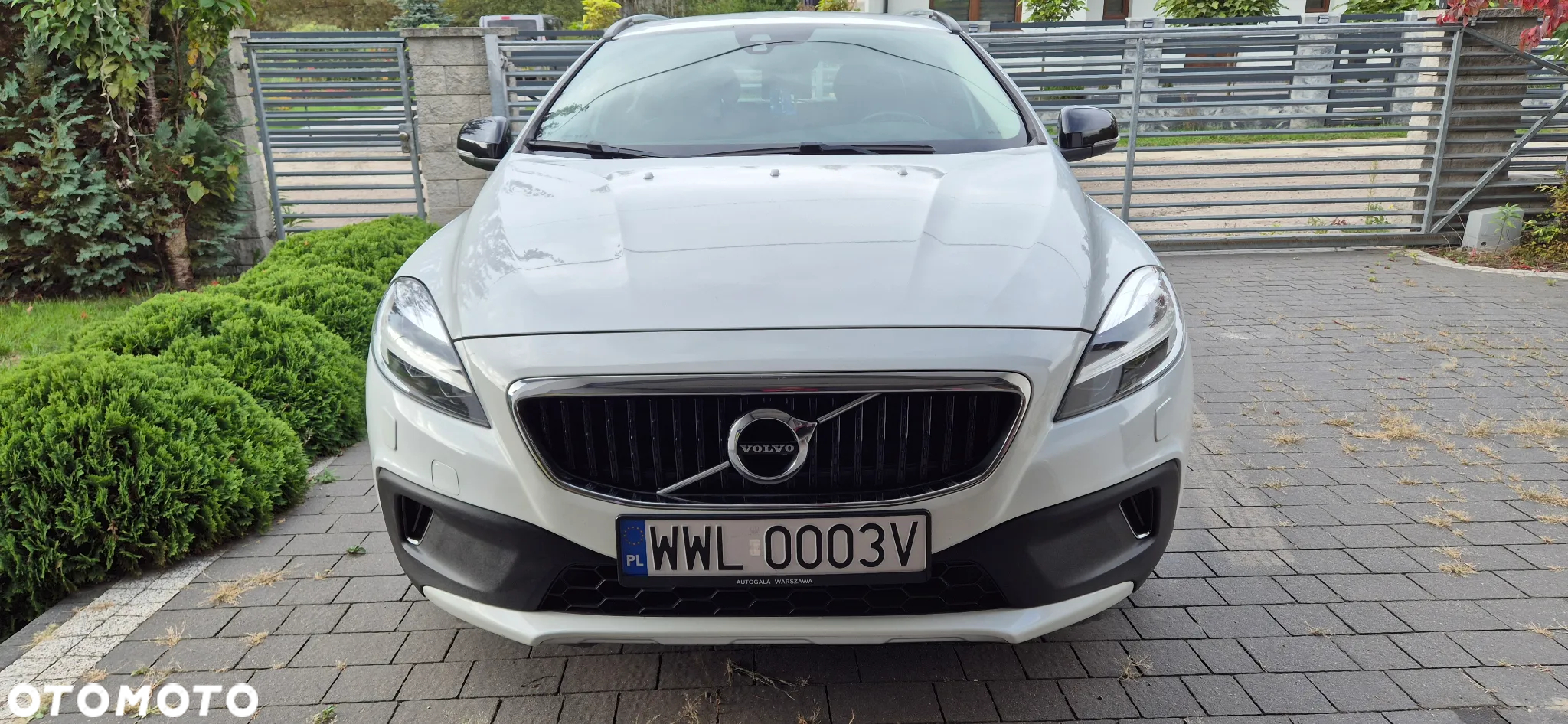 Volvo V40 Cross Country - 2
