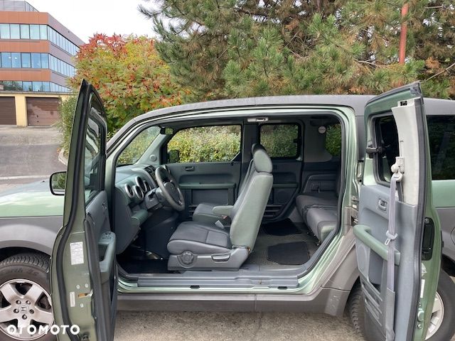 Honda Element 2003 photo 4