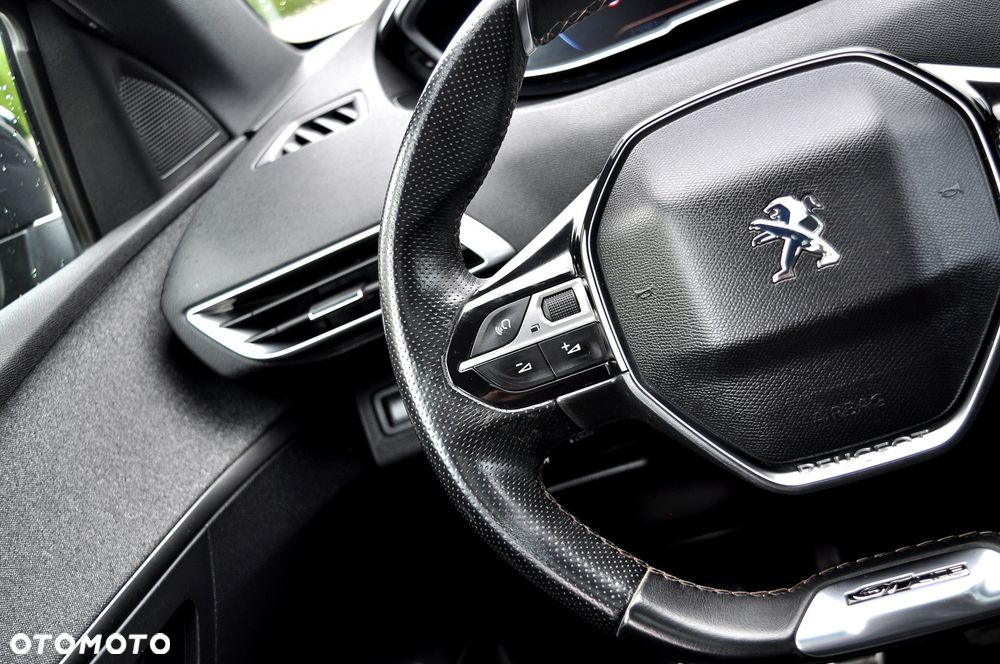 Peugeot 3008 - 23