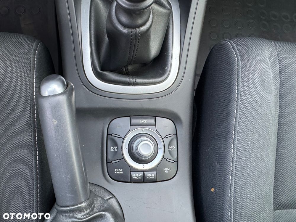 Renault Megane ENERGY dCi 110 Start & Stop Bose Edition - 20