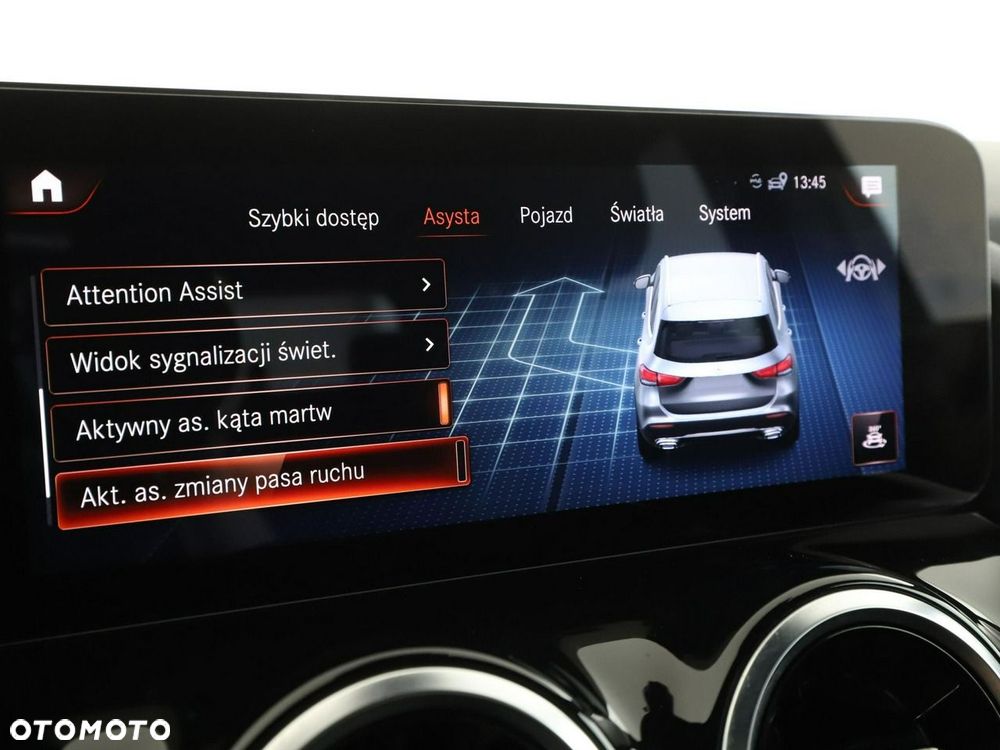 Mercedes-Benz GLA 250 e PHEV Progressive 8G-DCT - 28