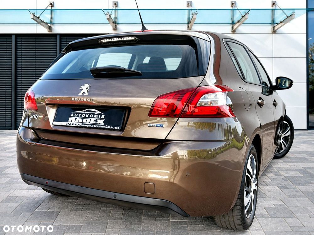 Peugeot 308 - 25