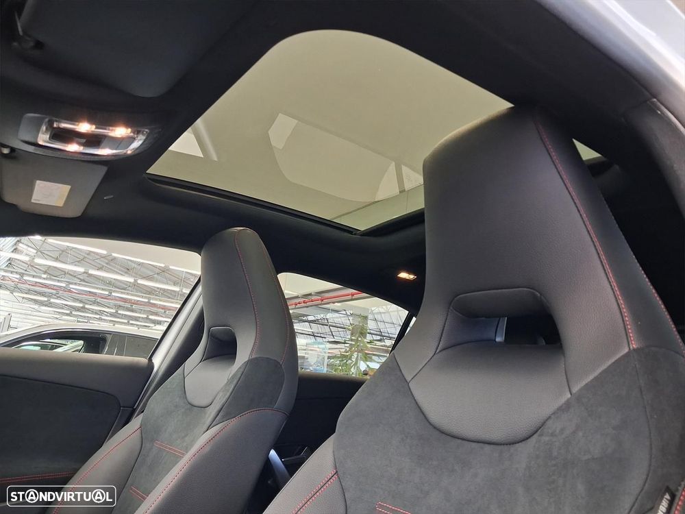 Mercedes-Benz A 180 d - 13